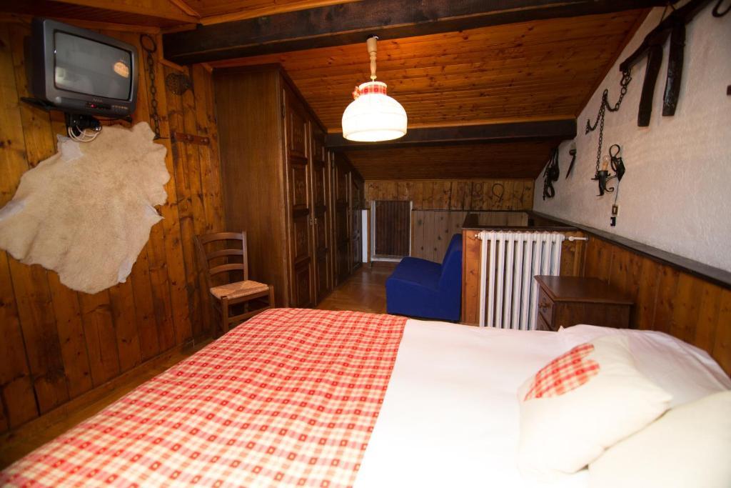 Hotel Edelweiss Limone Piemonte Exterior photo